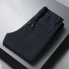 Calça Winston™ em Veludo Cotelê com Cintura Elástica / Um Esporte Fino Versátil com Conforto Térmico e Liberdade!